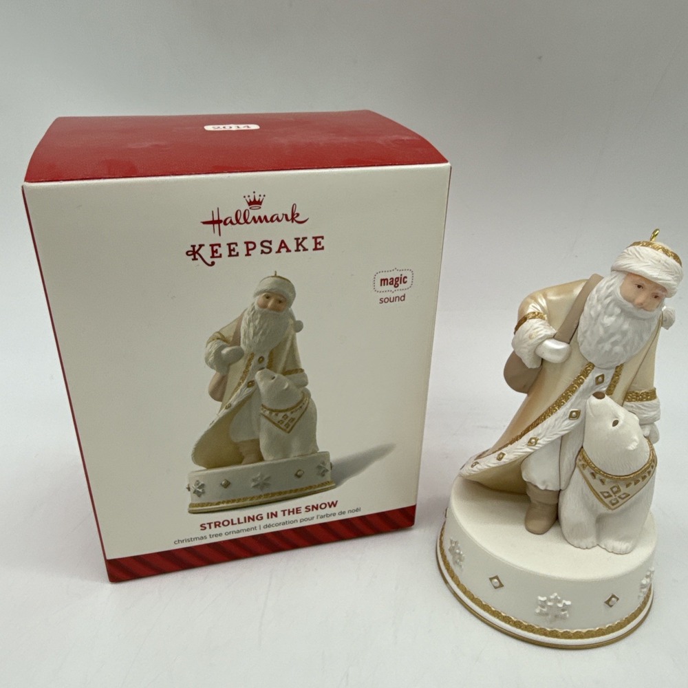 2014 Hallmark Keepsake "Strolling In The Snow" Magic Sound Santa Bear Gold White